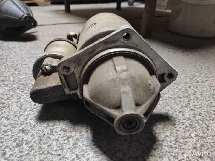 Стартер Нива