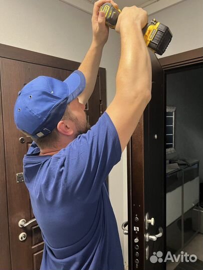 Вскрытие замков, дверей / Замена замков в Подольск