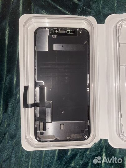 Дисплей iPhone 11