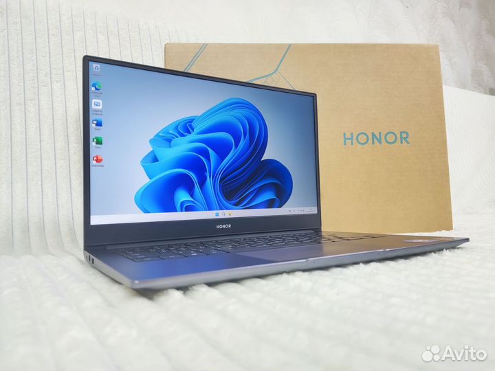 Ноутбук Honor AMD Ryzen 5 5500U 8/512