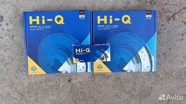 Передние тормозные диски и колодки