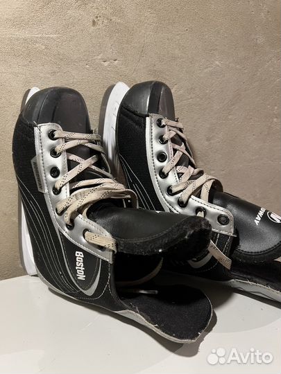 Коньки хоккейные 36 размер