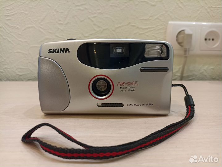 Пленочный фотоаппарат Skina AW-240 как новый