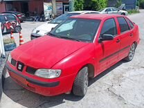 SEAT Cordoba 1.4 MT, 2001, 300 000 км, с пробегом, цена 160 000 руб.