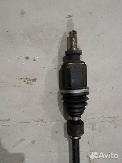 Шрус передний правый на Chevrolet Cruze