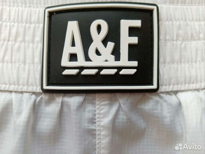 Шорты Abercrombie & Fitch