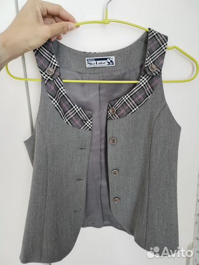 Жилет школьный для девочки