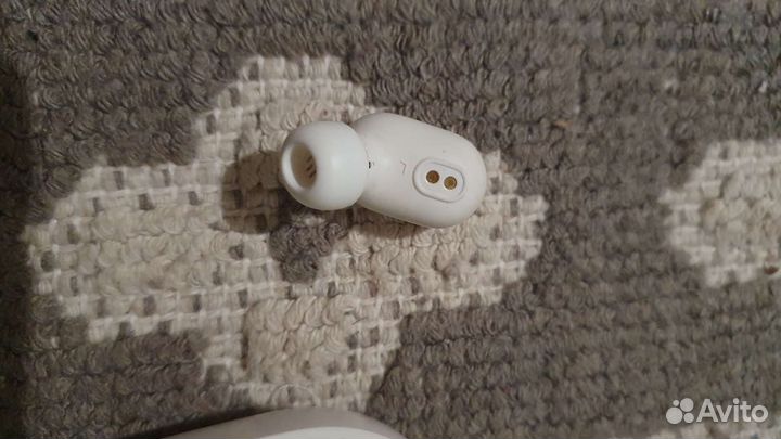 Наушник левый чехол кейс Mi true wireless earbuds