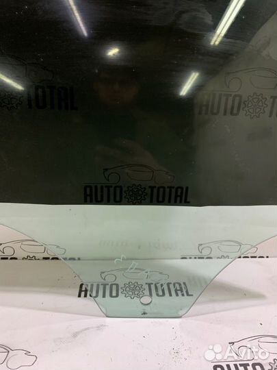 Стекло двери заднее правое Opel Corsa D Z12XEP