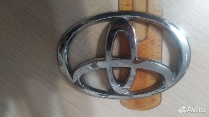 Шильдик toyota