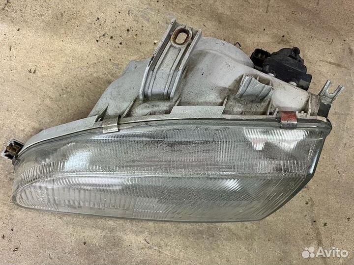 Фара левая передняя Honda Civic хэчбек 3х двер