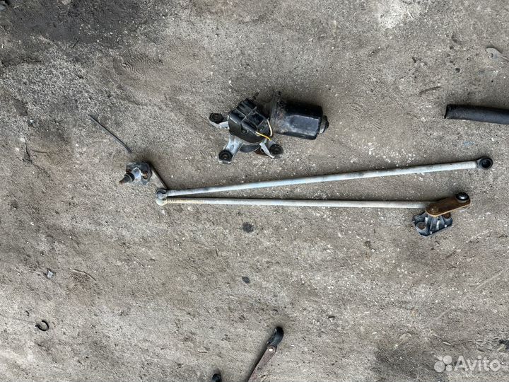 Трапеция дворников с моторчиком opel frontera a