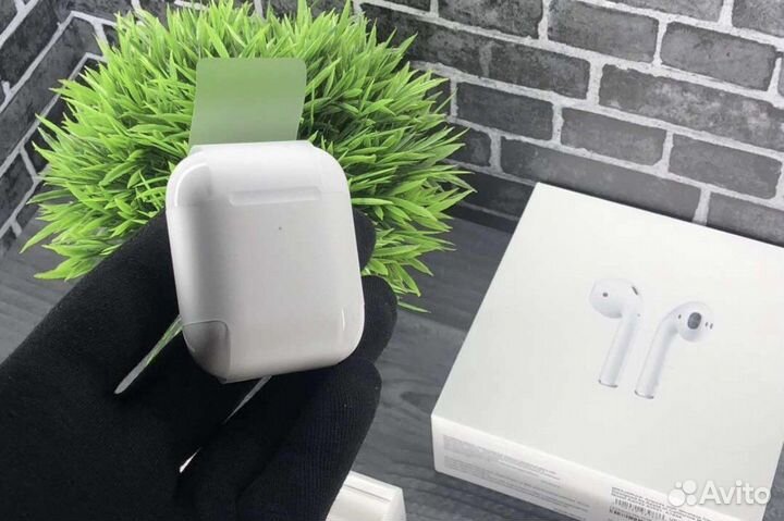 Apple AirPods 2