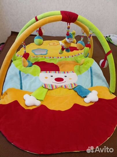 Развивающий коврик