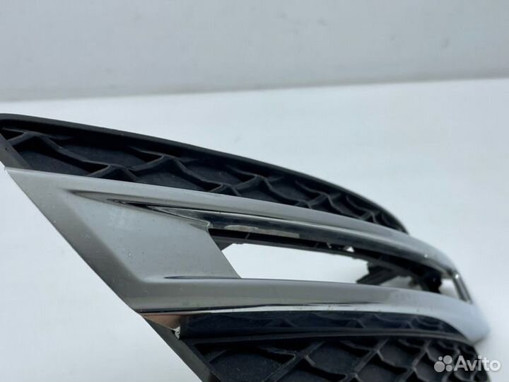 Накладка бампера передняя левая Mercedes-Benz Gl