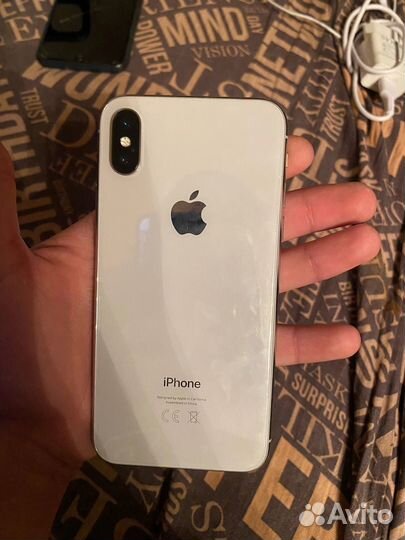 iPhone X, 64 ГБ