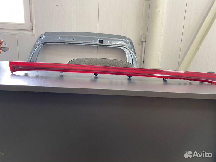 Фонарь в крышку багажника KIA RIO Xline