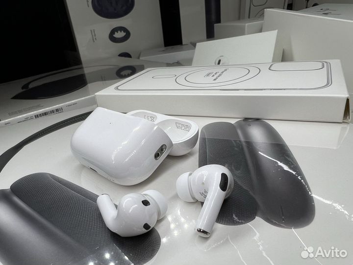 Беспроводные наушники Apple AirPods Pro 2