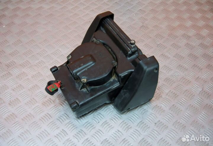 Корпус воздушного фильтра Yamaha FZ400