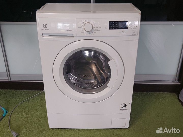 Узкая стиральная машина Electrolux