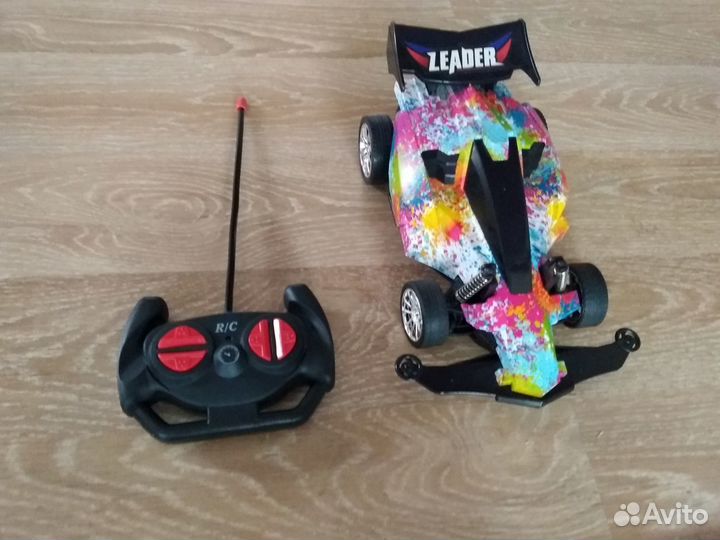 Радиоуправляемая машина дрифт