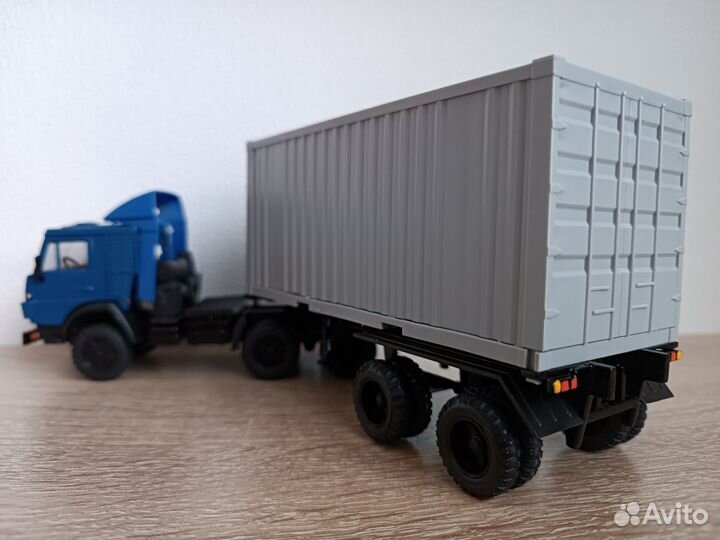 Модель камаз с полуприцепом