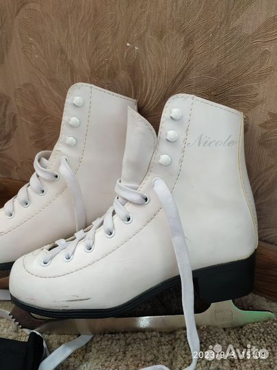 Коньки фигурные