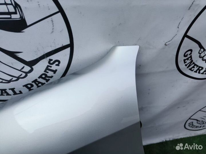 Крыло переднее левое Toyota Land Cruiser Prado
