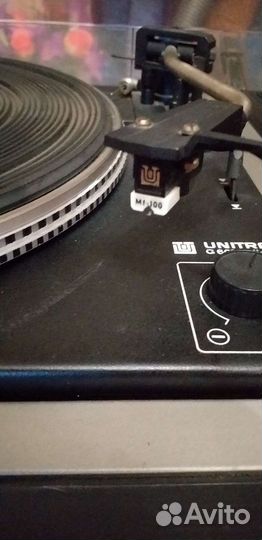 Проигрыватель винила СССР
