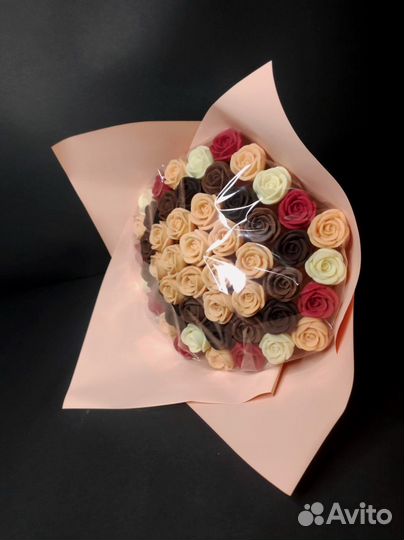 Шоколадные Розы - 51 шт в Букете