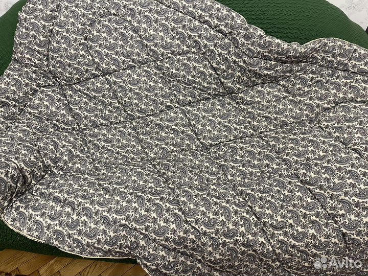 Одеяло ватное полуторное