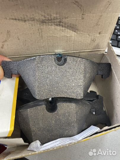 Передние тормозные колодки bmw e60 e61