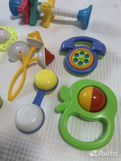 Игрушки погремушки