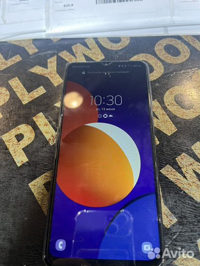 Samsung м12