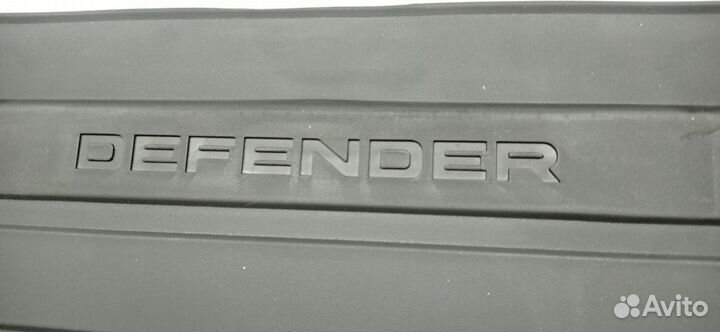 Пороги Defender L663 черные