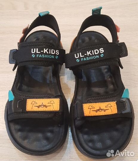 Детские сандалии черные 37