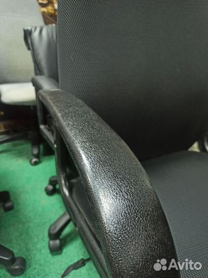 Компьютерное кресло