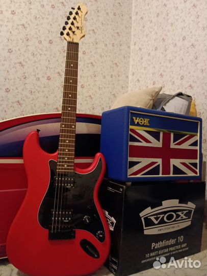 Испанская Электрогитара Sqoe, комбик VOX