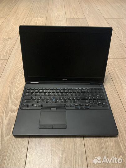 Ноутбук Dell 15,6’’ i5 8/500gb