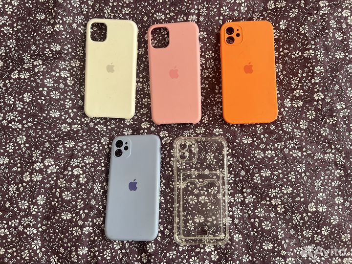 Чехол на iPhone 11