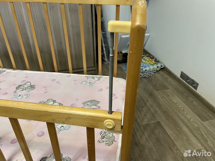 Кровать-качалка детская с ящиком