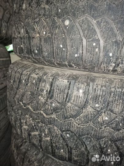 Bridgestone Blizzak Spike-01 235/60 R16