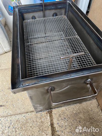 Коптильня горячего копчения больших размеров