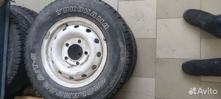 Yokohama Geolandar A/T-S G012 215/75 R15