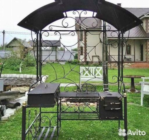Мангал кованый с крышей