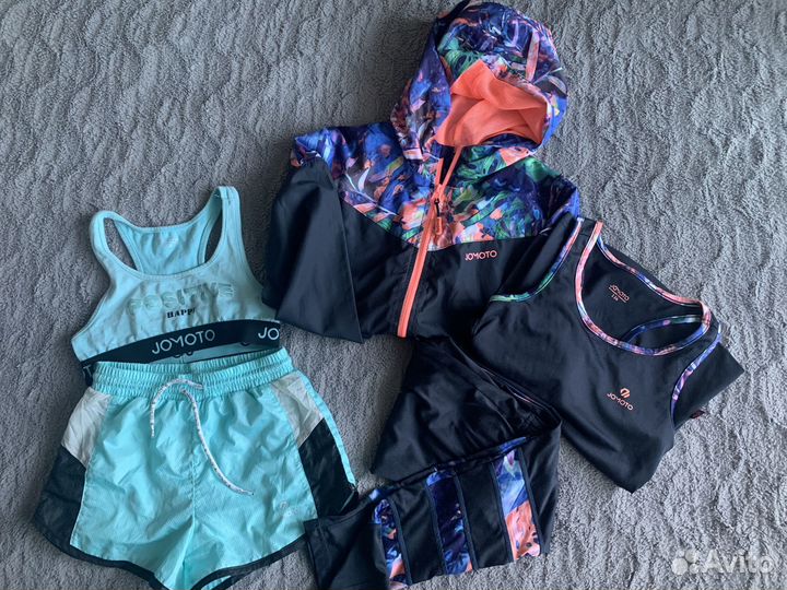 Комплект спортивной одежды 128