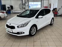 Kia Ceed 1.6 AT, 2015, 140 448 км, с пробегом, цена 1 285 000 руб.