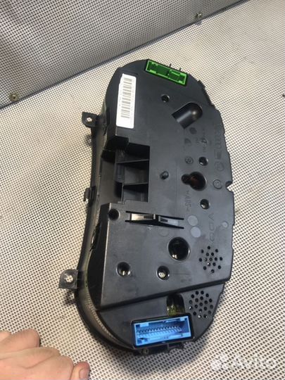 Щиток приборов Audi A3 8L V1.6 AEH 8l0919860A