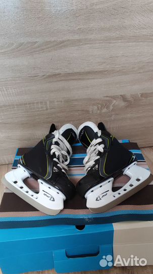 Коньки хоккейные детские 32 размер graf