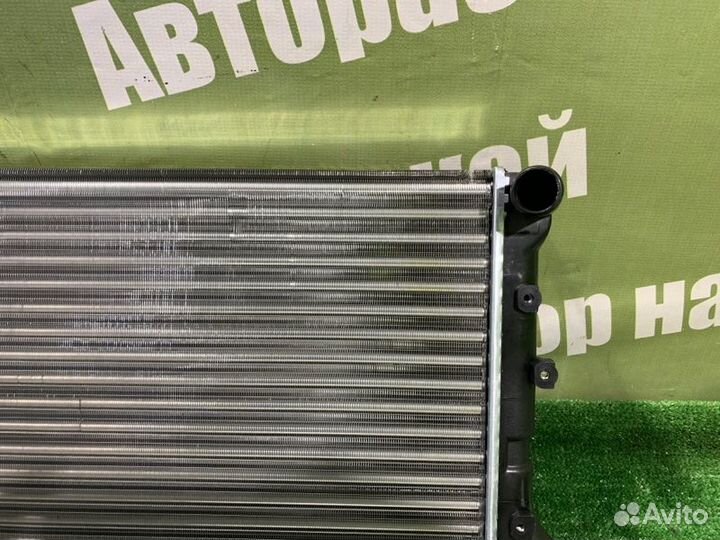 Радиатор охлаждения двигателя Лада 2107